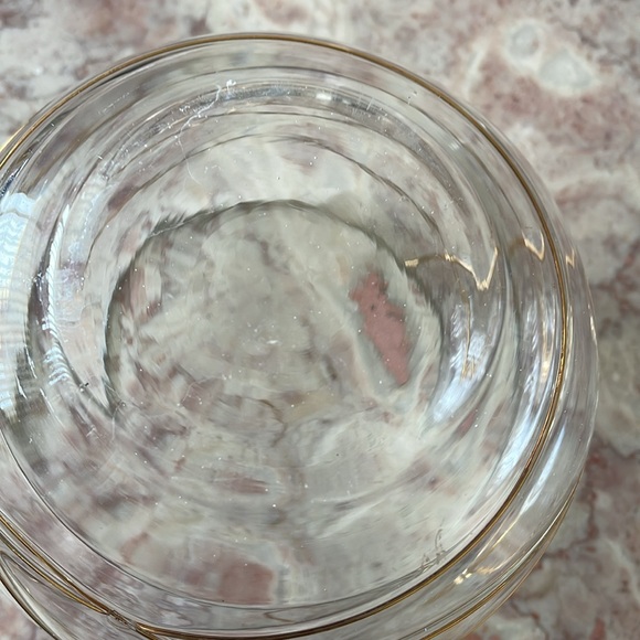 EUC~Elegant Gold-Accented Glass Bowl Candle Holder - Picture 5 of 5